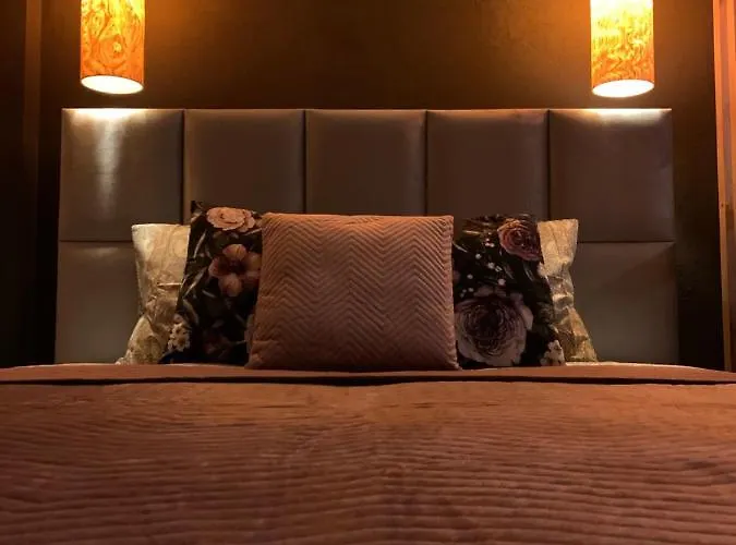 Апартаменты Petit Old Town *