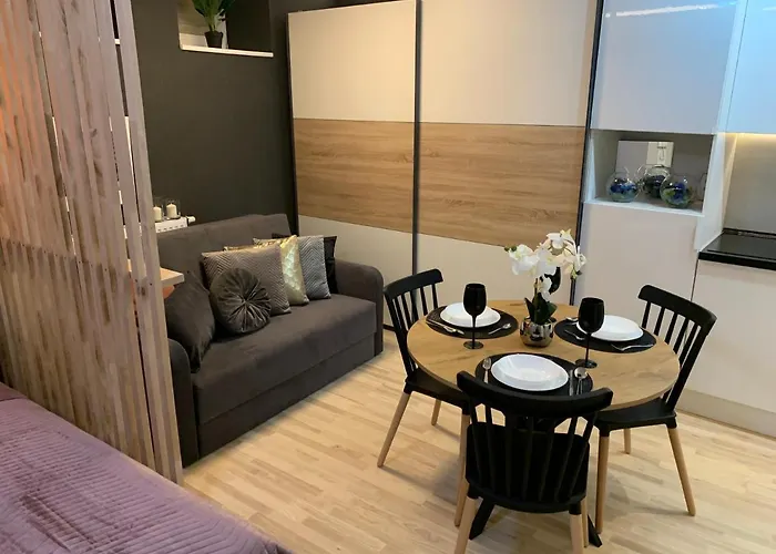 Petit Old Town Апартаменты