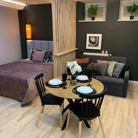 Petit Apartment